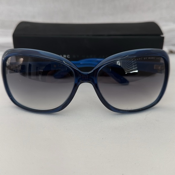Marc by Marc Jacob’s - Oversized Blue Sunglasses - Picture 1 of 12